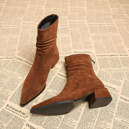 Nimue | Boot