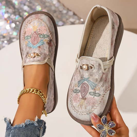 Raven | Women's Embroidered Floral Loafers