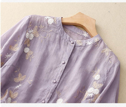 Savannah | Chic Blouse with Floral Accents