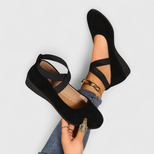 Yvonne2™ | Women's Cross Strap Mary Jane Flats